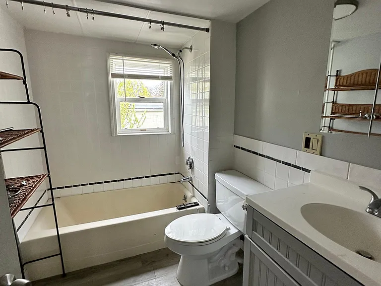 74 Germain Ave #2 — Photo 9