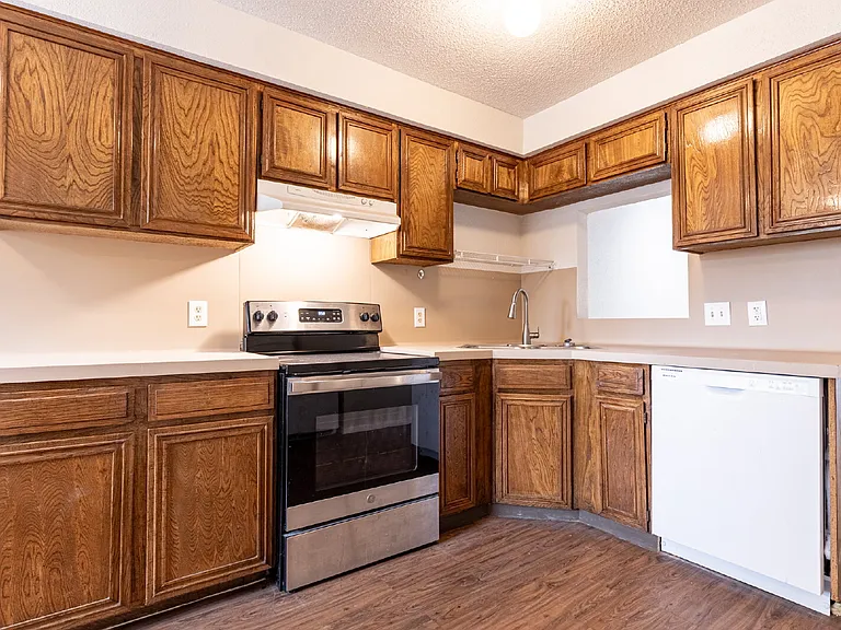 323 W William Cannon Dr #B — Photo 11