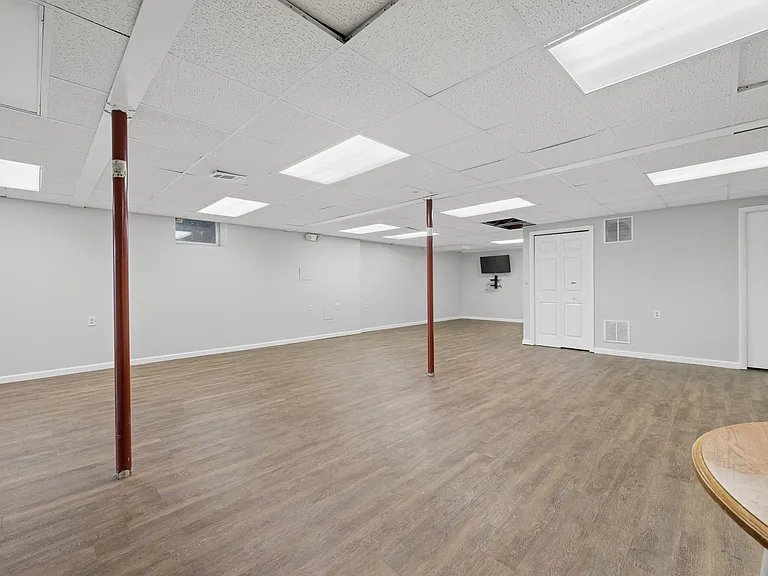 12350 Jesse Smith Rd — Photo 11