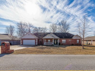 900 E 9th St, Grove, OK, 74344