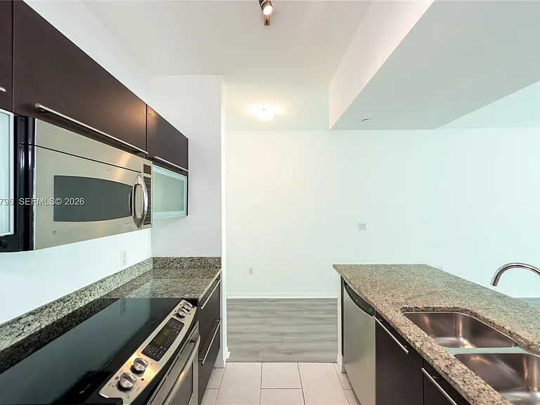951 Brickell Ave #2100 — Photo 7