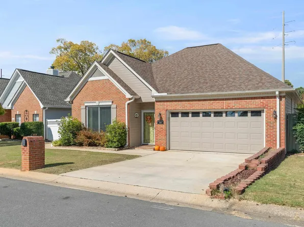 4010 Saddle Run Cir, Pelham, AL 35124