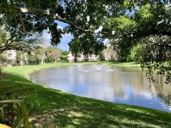 10131 W Sunrise Blvd APT 204, Fort Lauderdale, FL 33322