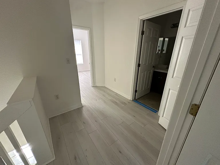 1802 Bassinger St — Photo 10