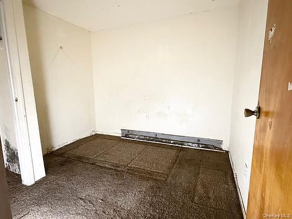 5th image of 11625 Merrick Boulevard