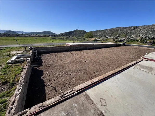 24515 California Ave, Hemet, CA 92545