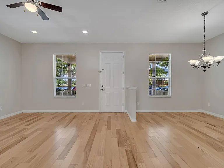 14423 Bluebird Park Rd — Photo 7