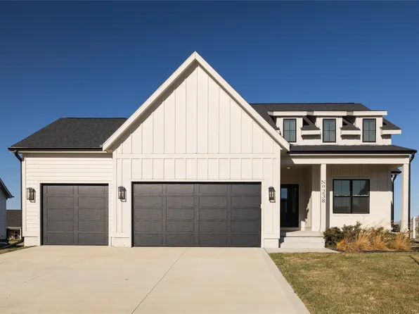 238 NE 62nd St, Ankeny, IA 50021