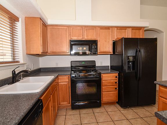 3rd image of 11633 E 28th Pl