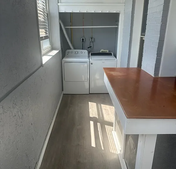 962 Brookline Blvd — Photo 3