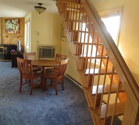 dining area, stairs to master bdrm