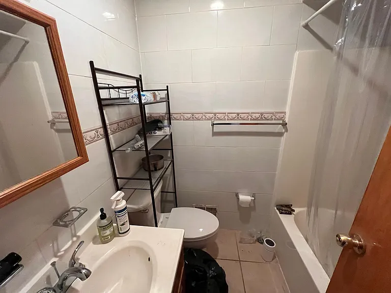 40 Garibaldi Ave #2 — Photo 3