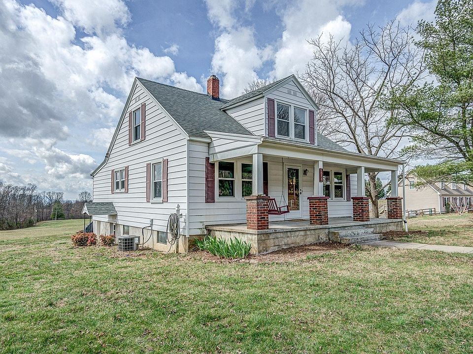 3989 Mountain Pass Rd, Troutville, VA 24175 Zillow