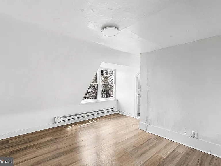4908 Germantown Ave #8 — Photo 2