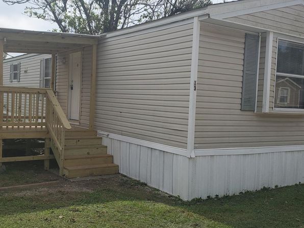 1504 N Winfree St Trailer 13