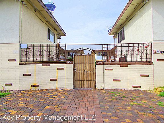 3rd image of 1904 Rexford Dr APT 5