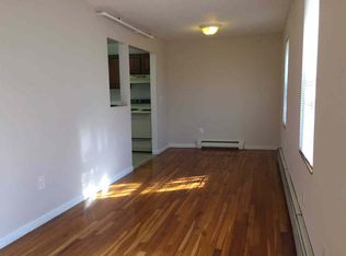 186 Union St APT 4, Poughkeepsie, NY 12601