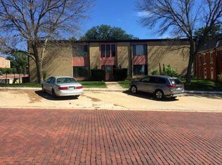 828 E St, Fairmont, NE 68354