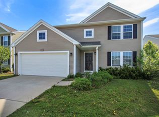 2796 W Fork River Dr, Fowlerville, MI