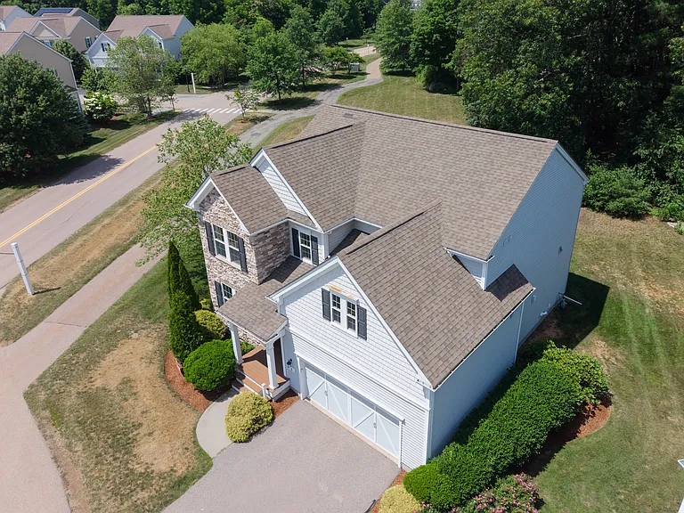 1 Warmstone Way — Photo 2