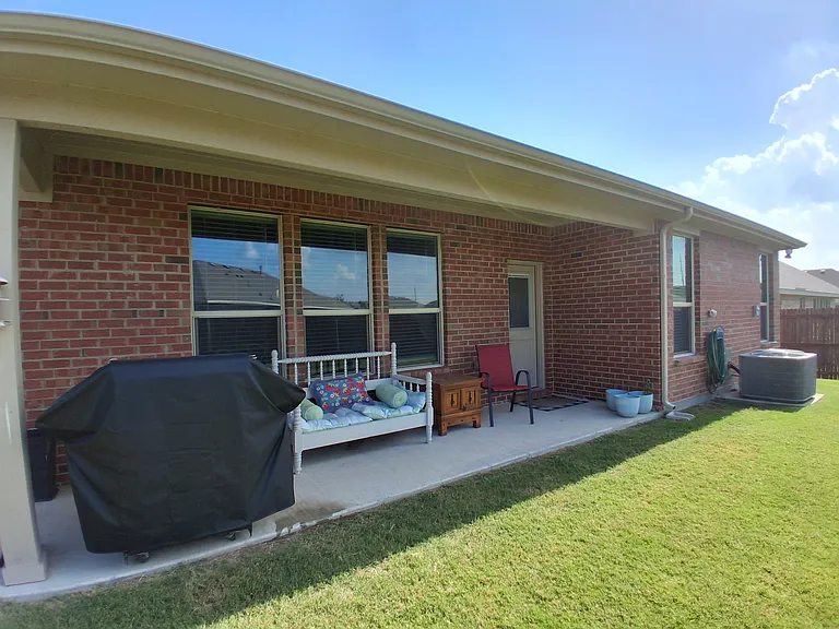 309 Clayton St — Photo 31