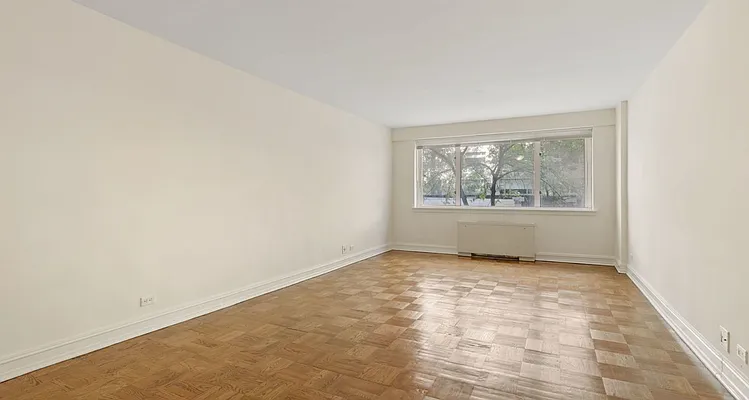 Rented by (Legacy) Elegran | media 6