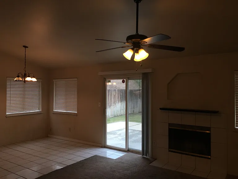 8915 Mendocino Dr — Photo 4