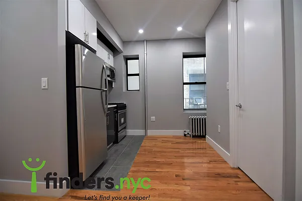 Rented by Clove Realty LLC | media 2