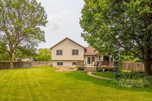 2nd image of 2898 McKinley Dr