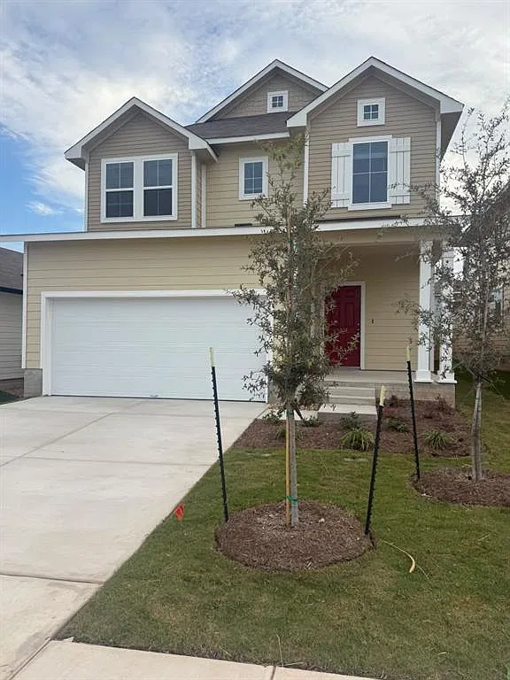 5 bed, 2595 sqft, $2,795 — Photo 2
