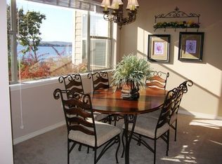720 Emerald Point Dr APT B2, Hollister, MO 65672