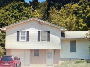 4980 Cheryl Cir, Powder Springs, GA 30127