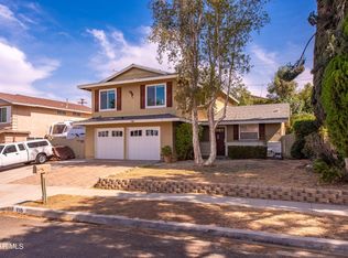 916 Appleton Rd, Simi Valley, CA 93065