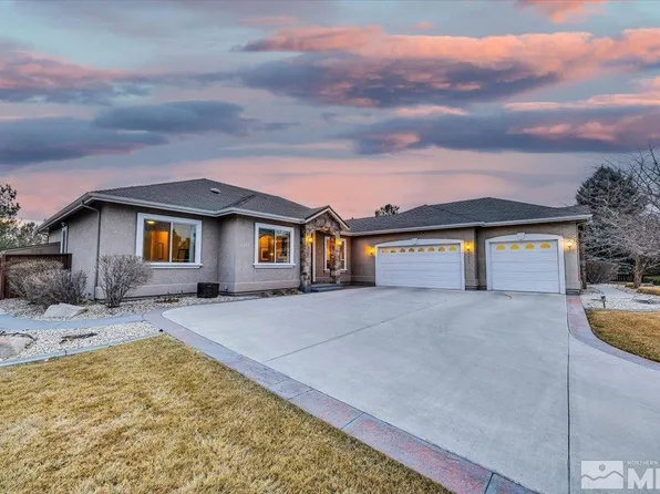 1122 N Fork Trl, Minden, NV 89423