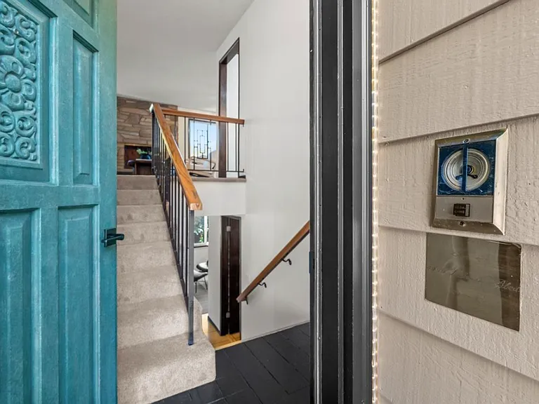 4470 Lakeview Blvd — Photo 4