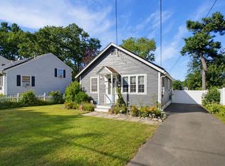 46 W Shore Rd, Holbrook, MA 02343