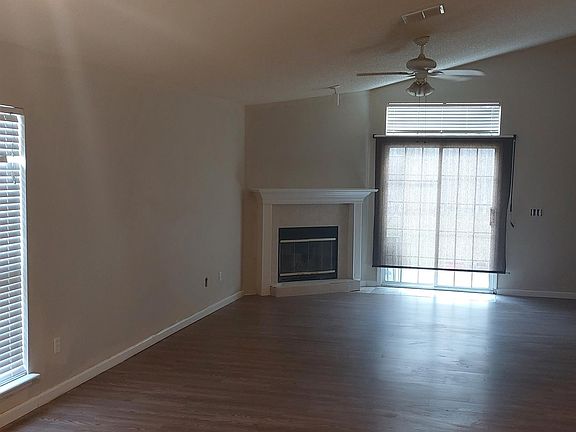 2nd image of 3269 Abbeyfield Dr E