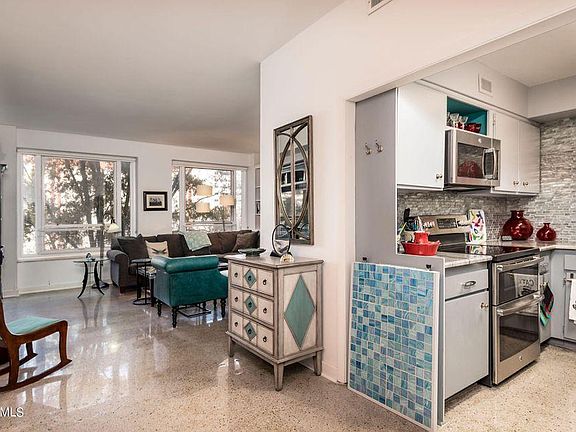 3rd image of 508 Union Ave Unit 404