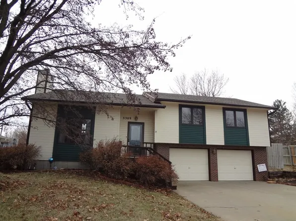 3309 Effingham St, Manhattan, KS 66503