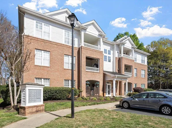 1721 Tiffany Bay Ct Unit 204, Raleigh, NC 27609