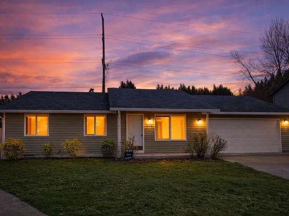 229 Canvasback Dr, Kelso, WA 98626