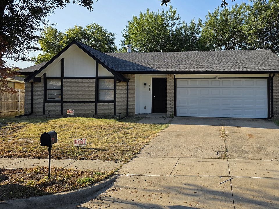 1st image of 521 Parkvale Ln
