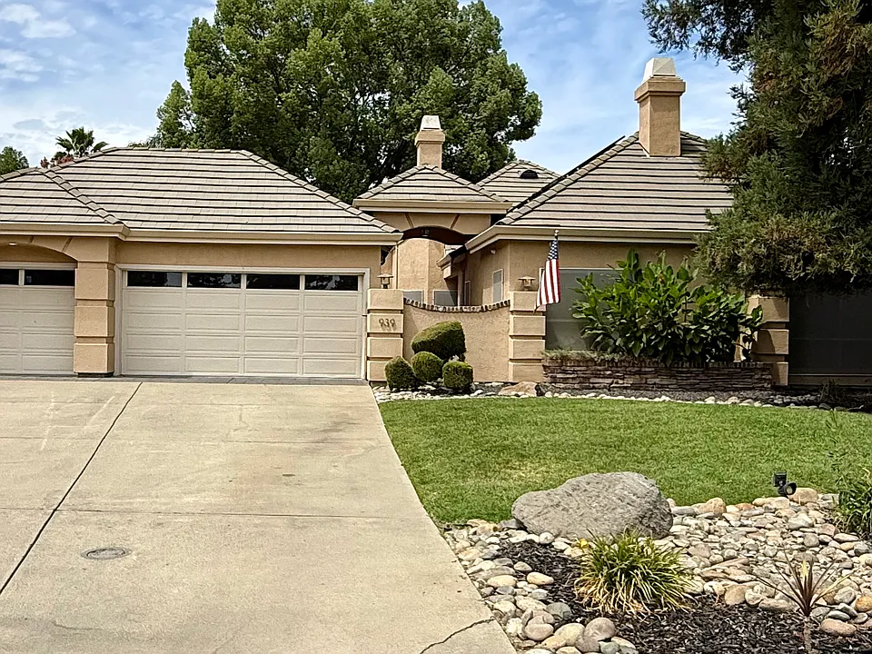 939 Yaple Ct