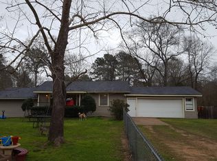 221 Roach Rd, Doyline, LA 71023