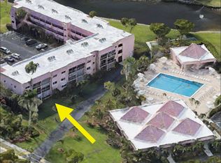 200 Forest Lakes Blvd APT 109, Naples, FL 34105