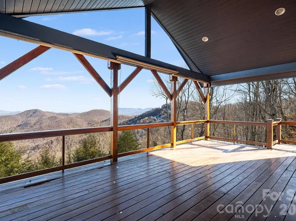 234 Upper Lookout Dr, Mars Hill, NC 28754