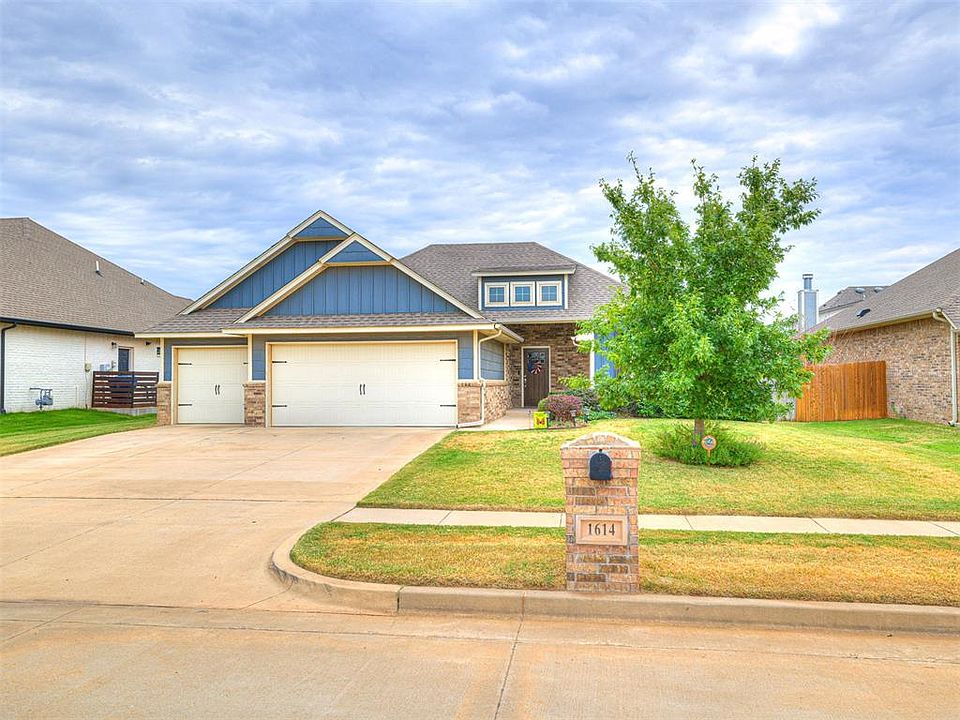 1st image of 1614 Skyler Way