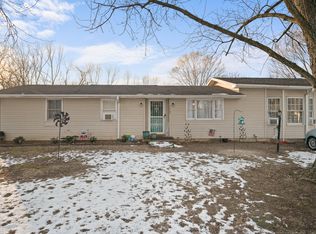 7065 S Kenny Pl, Terre Haute, IN 47802