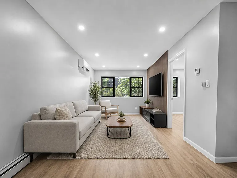 1425 Prospect Pl #2 — Photo 3