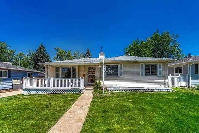 5475 E Atlantic Pl — Photo 1